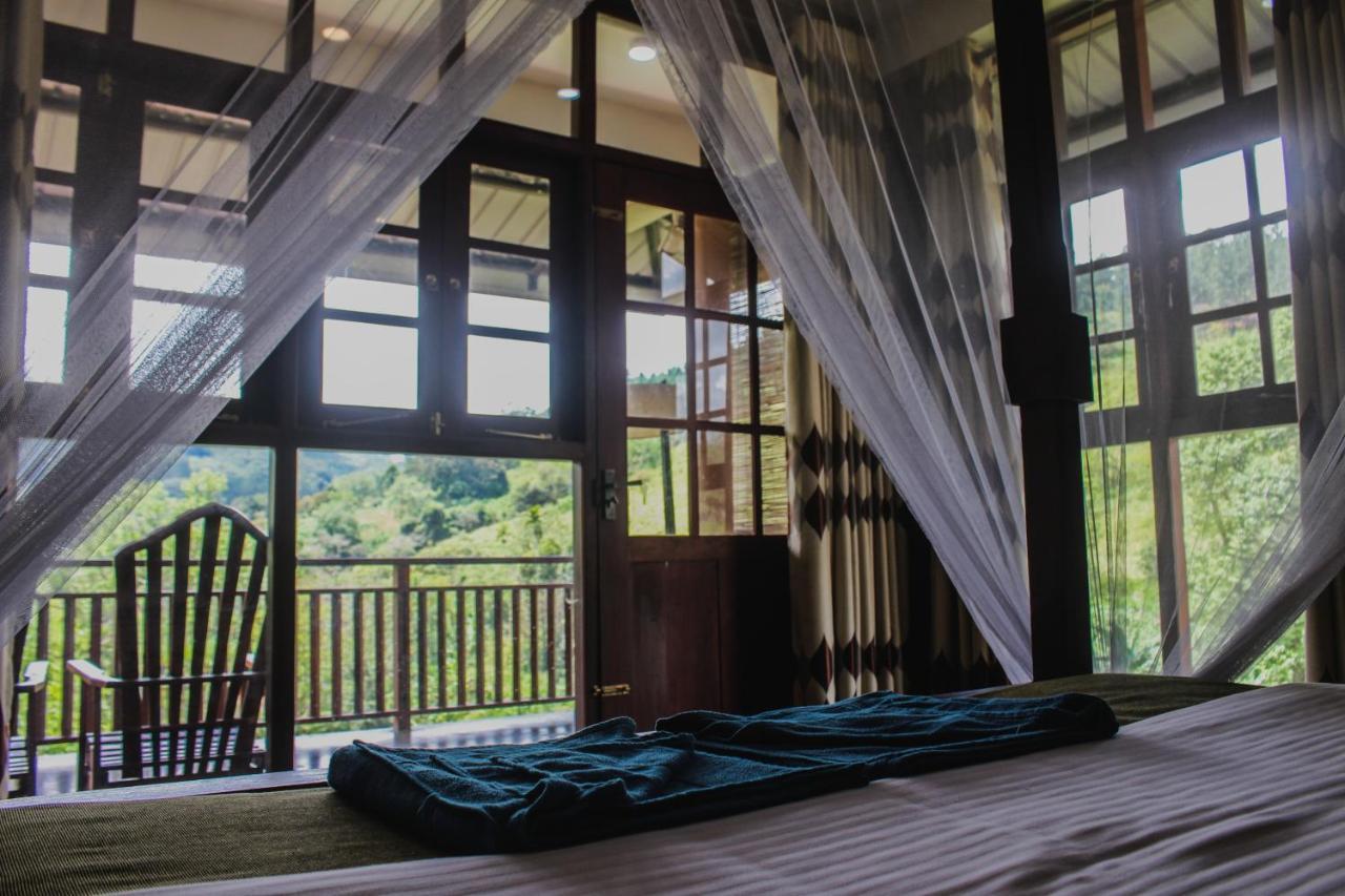 Hotel Levon เอลลา ภายนอก รูปภาพ